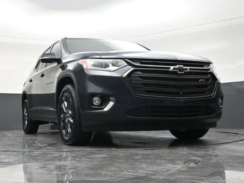 Used 2020 Chevrolet Traverse RS image 25