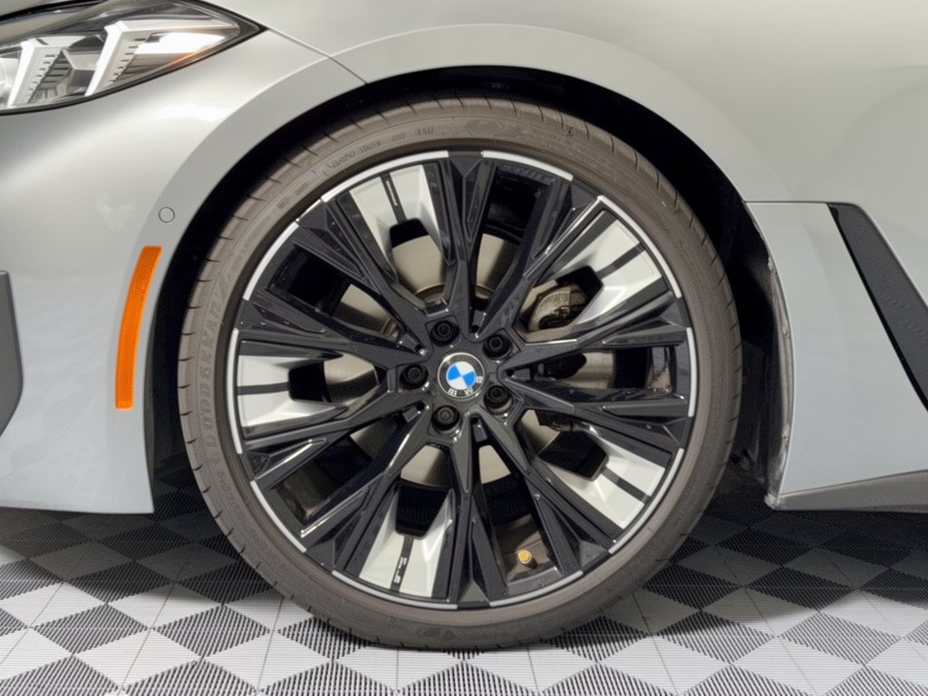 Certified 2025 BMW 430i w/ Premium Package RWD image 13
