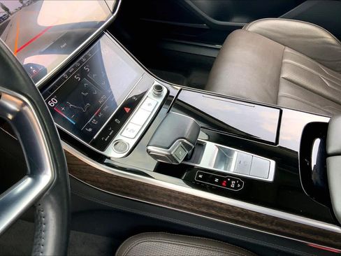 Used 2021 Audi A8 L 3.0T w/ Luxury Package AWD/4WD image 17