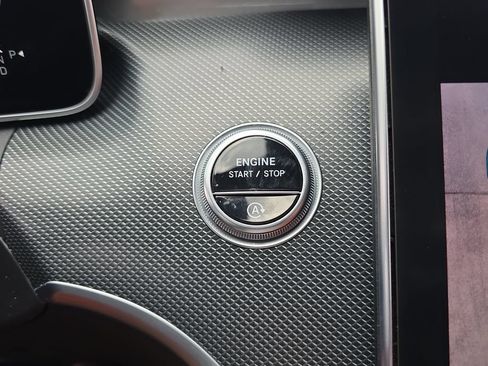 Certified 2023 Mercedes-Benz C 300 4MATIC Sedan image 26