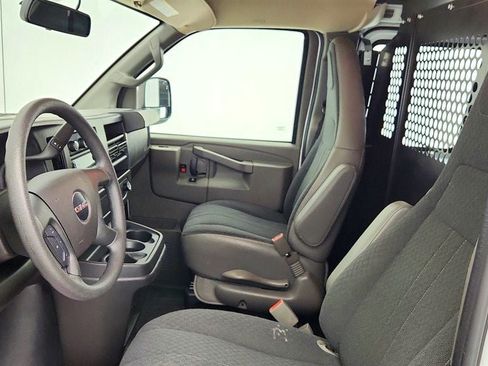 Used 2025 GMC Savana 2500 w/ Driver Convenience Package RWD image 15