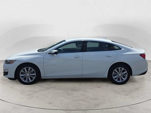 Used 2023 Chevrolet Malibu LT FWD image 2