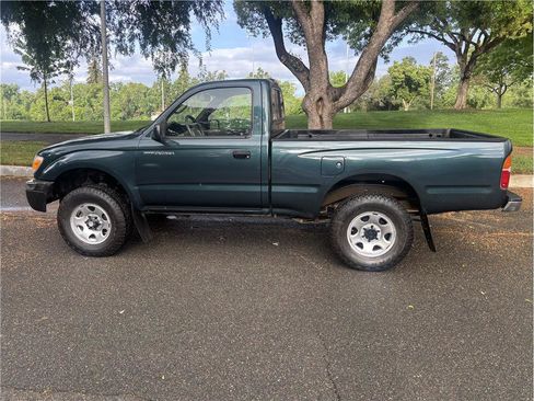 Used 1998 Toyota Tacoma 4x4 Regular Cab image 2