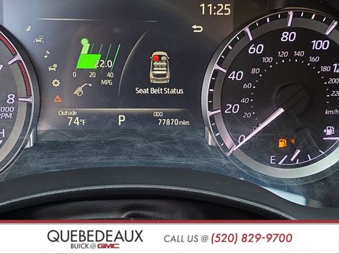 Used 2023 Toyota Highlander LE FWD image 16