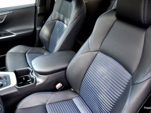 Used 2024 Toyota RAV4 XSE image 9