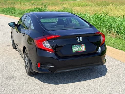 Used 2016 Honda Civic EX image 16