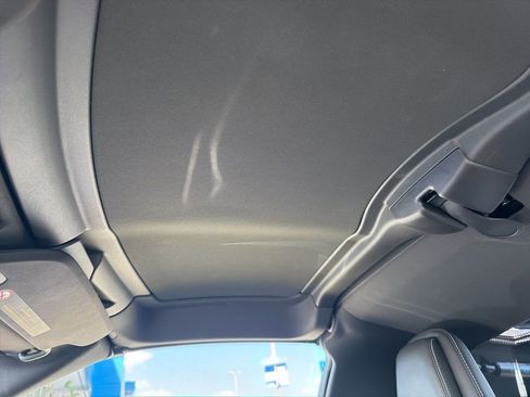 Used 2025 Chevrolet Corvette Stingray Preferred Cpe w/ Z51 Performance Package image 20