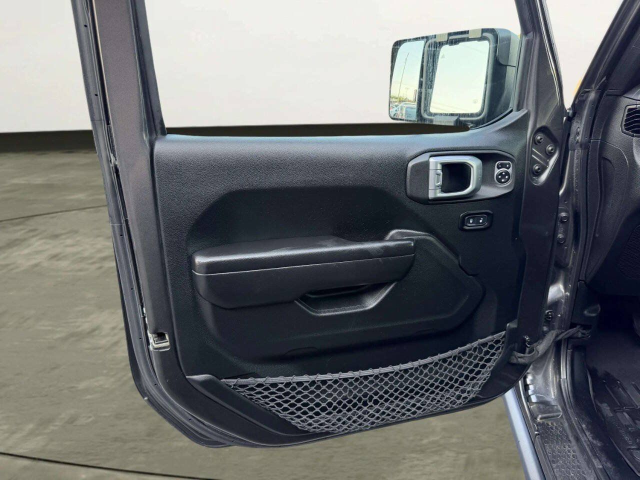 Used 2020 Jeep Gladiator Sport w/ Quick Order Package 24S AWD/4WD image 15