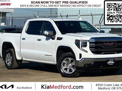 Used 2024 GMC Sierra 1500 SLT image 1