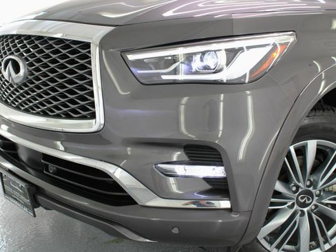 Used 2023 INFINITI QX80 Luxe w/ Cargo Package AWD/4WD image 21