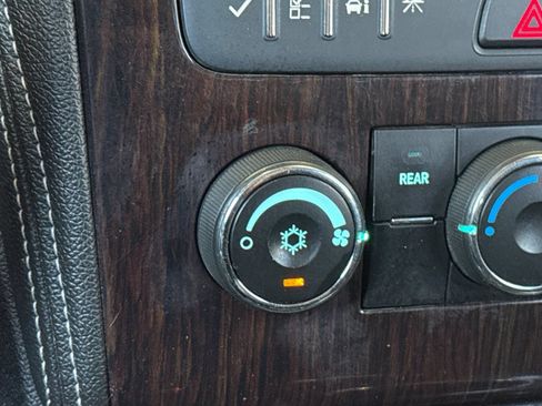 Used 2017 Chevrolet Traverse LT AWD/4WD image 29