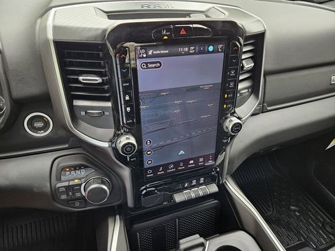 New 2026 RAM 1500 4x4 Crew Cab image 16