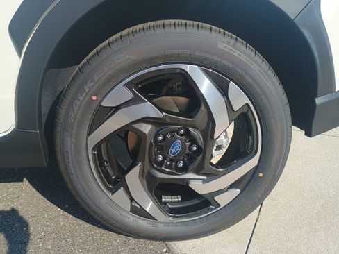 New 2026 Subaru Crosstrek 2.5i Limited AWD/4WD image 10