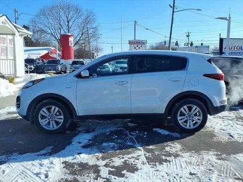 Used 2019 Kia Sportage LX image 8