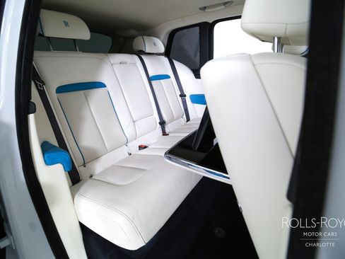 Certified 2023 Rolls-Royce Cullinan w/ Cullinan Package AWD/4WD image 27