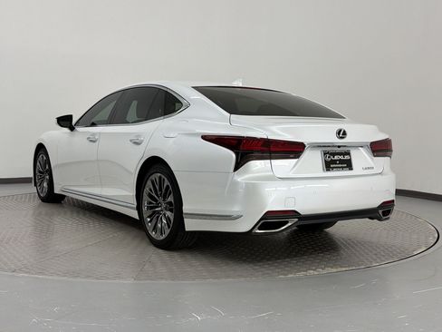 Used 2021 Lexus LS 500 RWD image 3