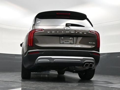 Used 2021 Kia Telluride EX w/ EX Premium Package FWD image 24