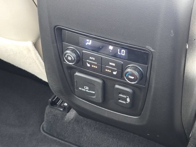 Used 2023 Buick Enclave Avenir w/ Avenir Technology Package FWD image 19