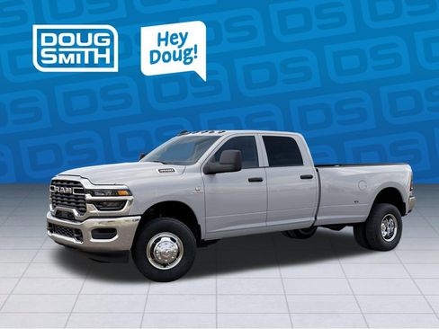 New 2026 RAM 3500 Tradesman AWD/4WD image 2