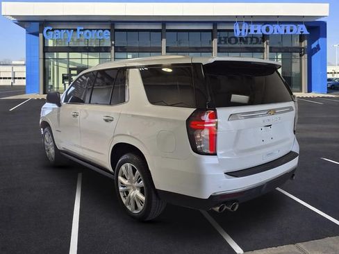 Used 2024 Chevrolet Tahoe High Country AWD/4WD image 3