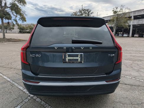 New 2026 Volvo XC90 T8 Ultra w/ Protection Package Premier image 5