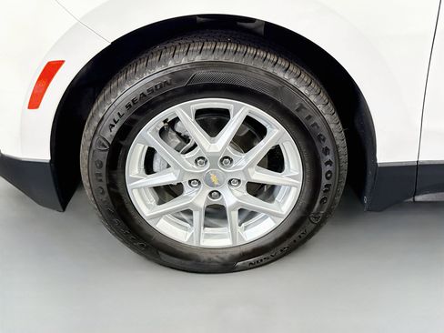 Used 2022 Chevrolet Equinox LS FWD image 38