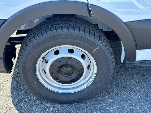 New 2026 Ford Transit 250 148 Medium Roof w/ Load Area Protection Package image 32