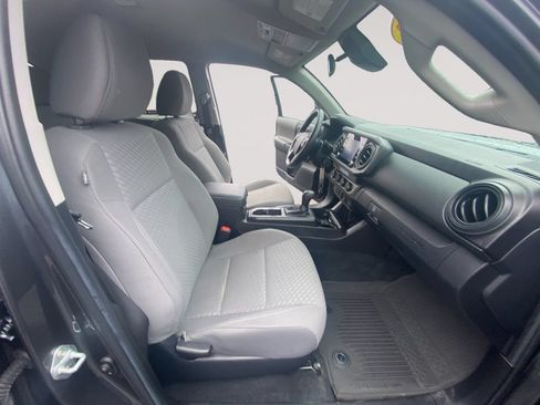 Used 2023 Toyota Tacoma SR AWD/4WD image 15