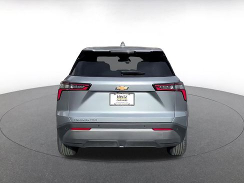 Used 2025 Chevrolet Equinox LT image 12
