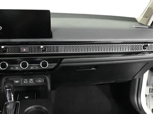 Used 2024 Honda Civic Touring image 15