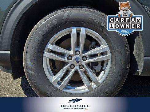 Used 2022 Ford Explorer XLT w/ Equipment Group 202A image 27