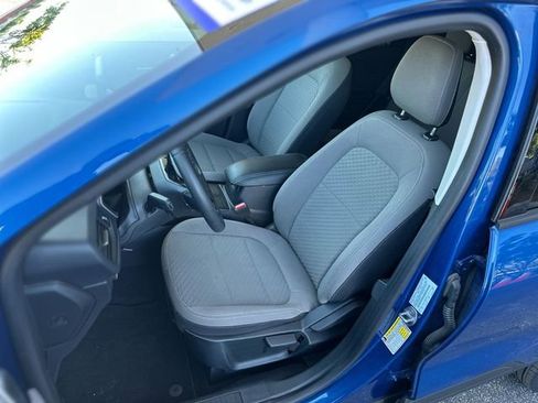 Certified 2022 Ford Escape SE w/ Cold Weather Package AWD/4WD image 12