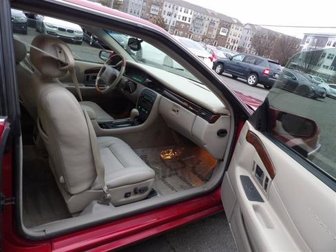 Used 2002 Cadillac Eldorado ESC w/ Preffered Equipment Group image 11