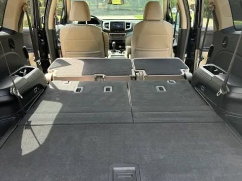Used 2018 Honda Pilot EX-L image 16