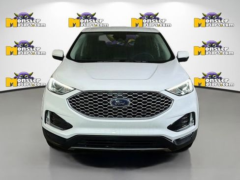 Used 2024 Ford Edge SEL w/ Convenience Package image 2