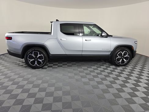Used 2024 Rivian R1T Adventure Dual AWD/4WD image 6