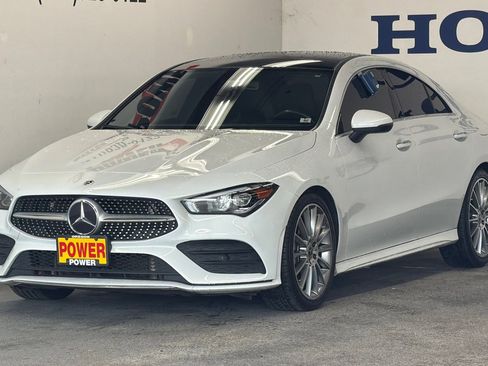 Used 2022 Mercedes-Benz CLA 250 4MATIC image 7