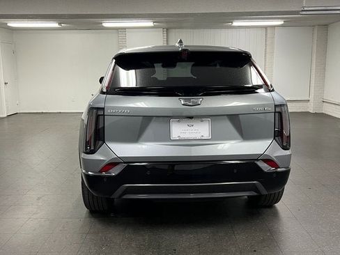 Certified 2025 Cadillac Optiq Sport 2 image 4