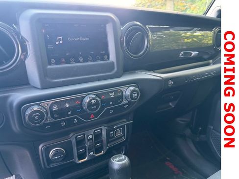 Used 2019 Jeep Wrangler Unlimited Sport AWD/4WD image 15