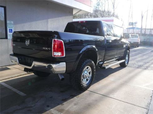 Used 2018 RAM 2500 Laramie w/ Convenience Group image 3