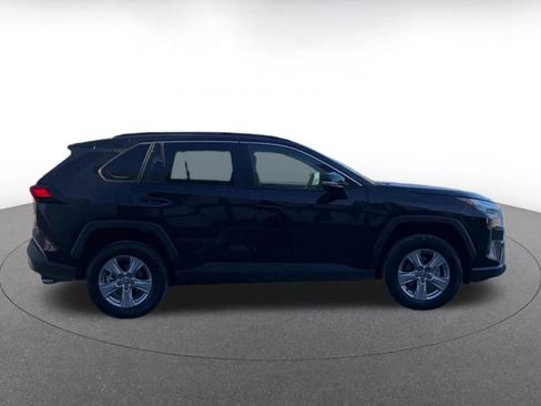 Used 2025 Toyota RAV4 XLE image 16