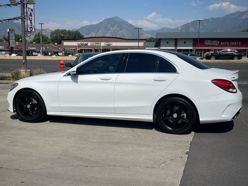 Used 2016 Mercedes-Benz C 300 4MATIC Sedan image 8