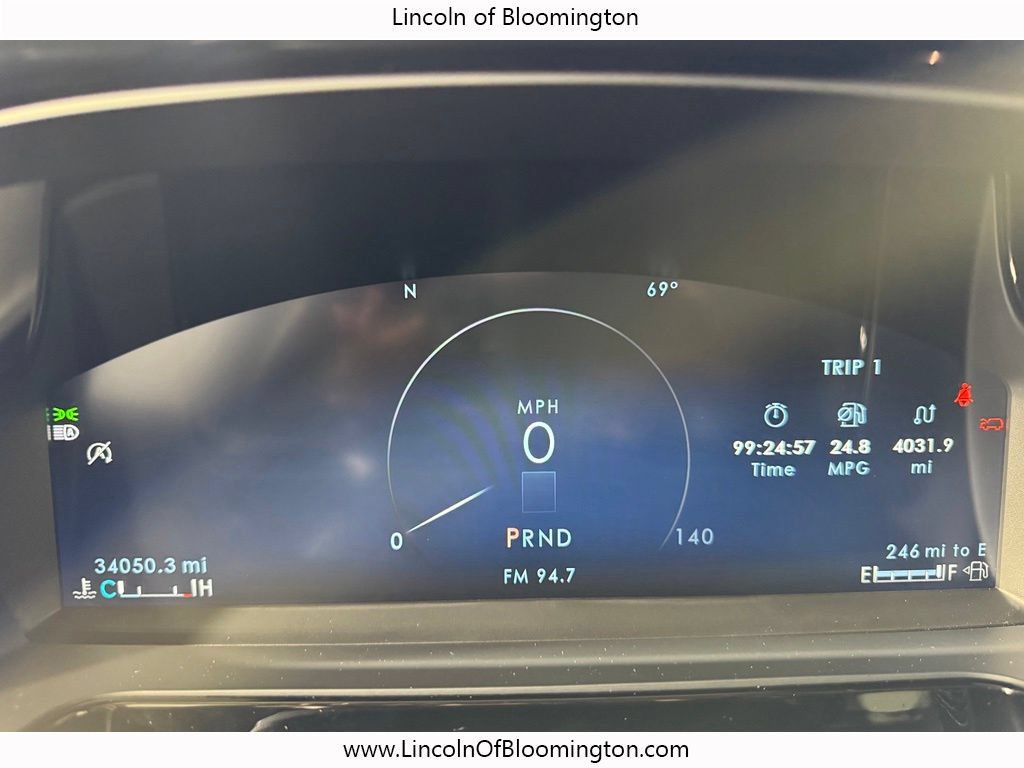 Used 2023 Lincoln Corsair AWD w/ Equipment Group 101A image 17