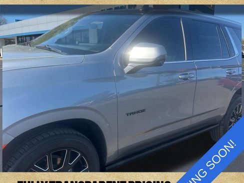 Used 2023 Chevrolet Tahoe High Country w/ Premium Package AWD/4WD image 3