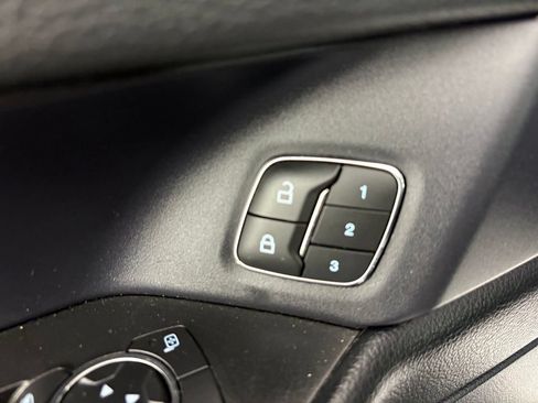 Used 2021 Ford Expedition Max Limited RWD image 14