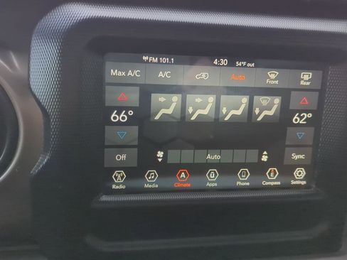 Used 2020 Jeep Wrangler Sport AWD/4WD image 24