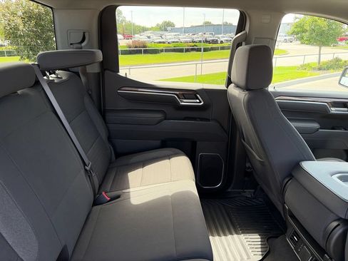 Used 2026 Chevrolet Silverado 1500 RST AWD/4WD image 34