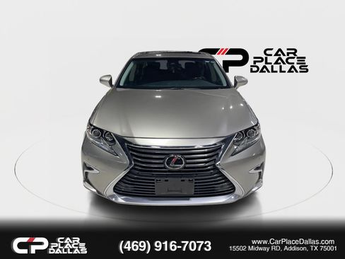 Used 2018 Lexus ES 350 w/ Luxury Package w/Wood Trim FWD image 5
