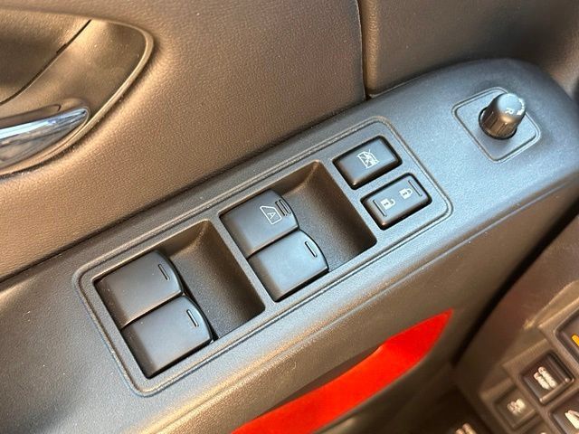Used 2025 Nissan Frontier PRO-4X w/ Interior Protection Package AWD/4WD image 17