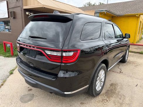 Used 2023 Dodge Durango SXT Launch Edition RWD image 4